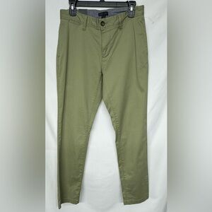 Men’s 14th & Union The Wallin Stretch Twill Trim Fit
Chino Pants Size 30x32